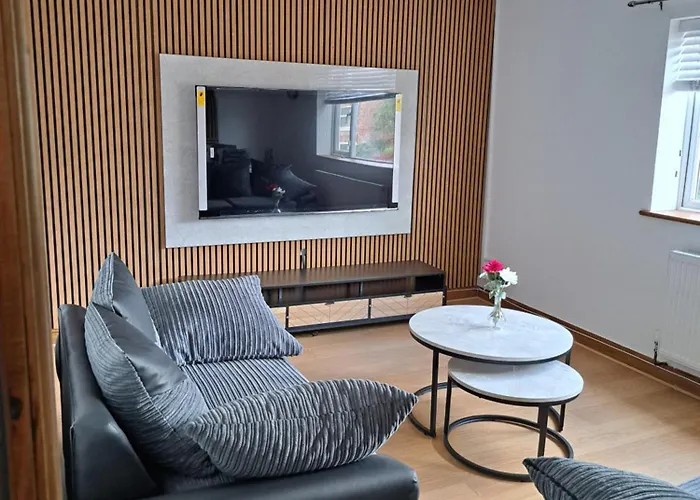 Grand Apartments Stretford